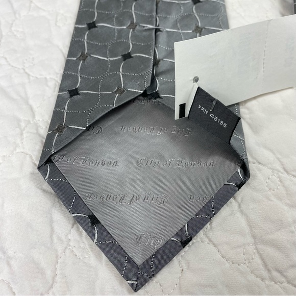 🔥NWT Britches Of Georgetowne Gray Tie 100% Silk Made By Hand In America - Picture 7 of 8